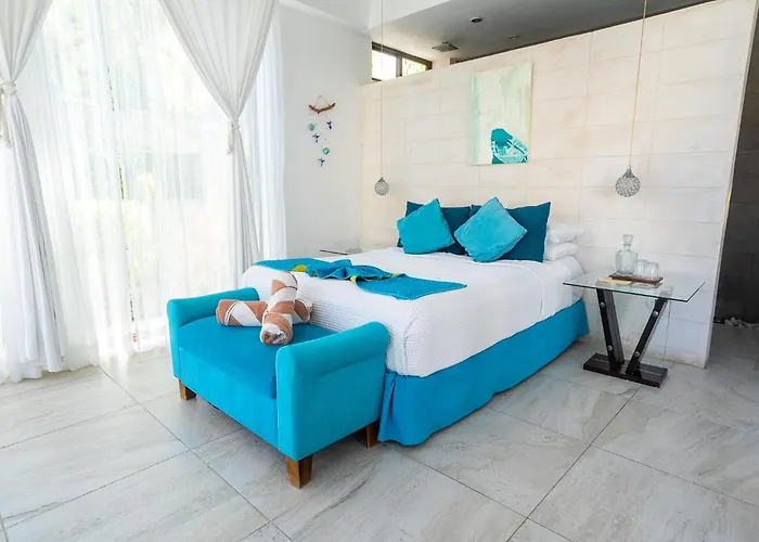 Luxury Con Lagoon Club - Adults Only
